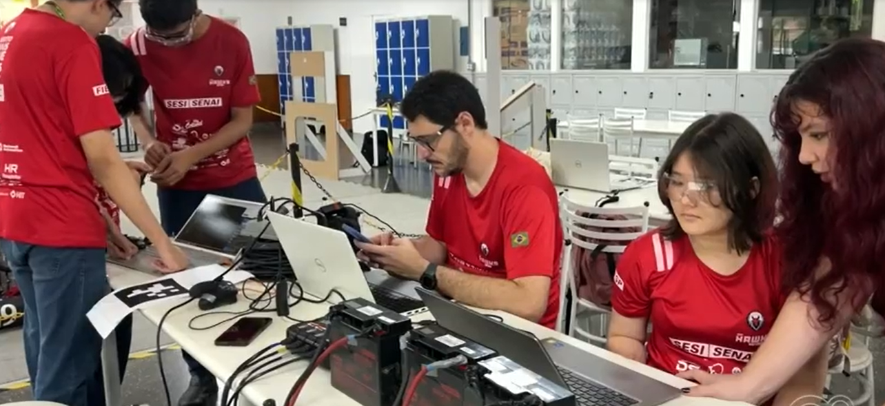 Equipe de Rio Preto vai representar o Brasil em competição mundial de robótica nos EUA