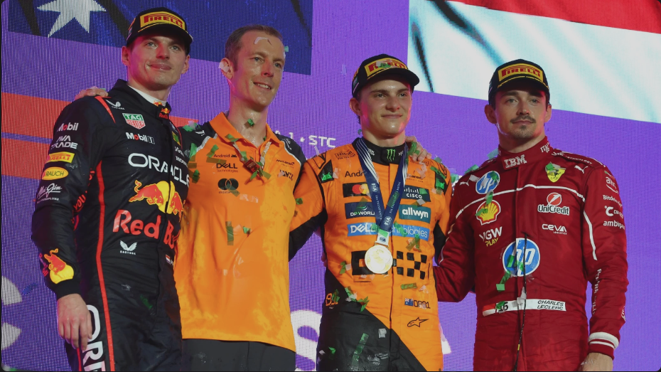Punição tira vitória de Verstappen