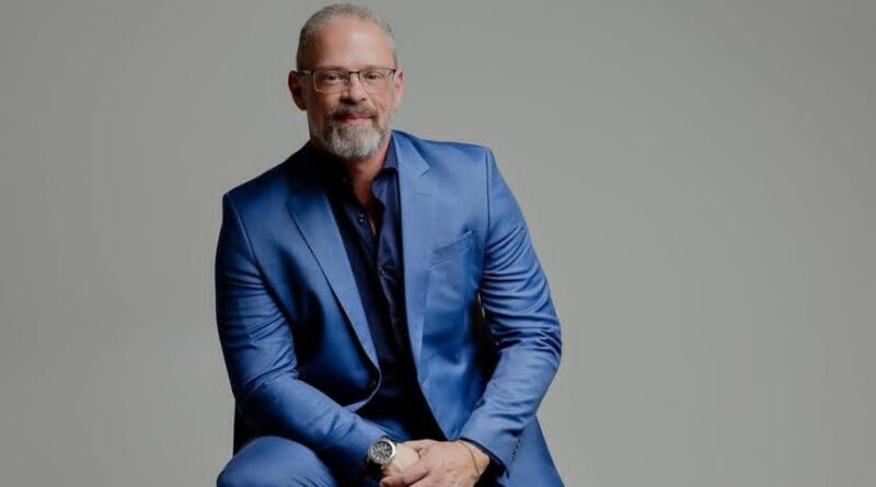 Coluna Destaques e Sociedade por Livia Rosa Santana: Fábio Borri fala sobre as dificuldades de ser empresário no Brasil