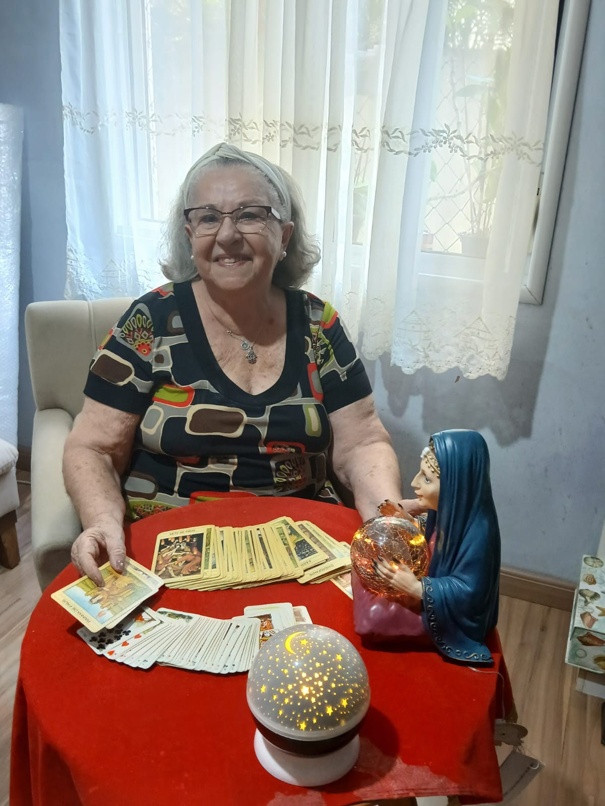 O poder das mulheres nas cartas do Tarô