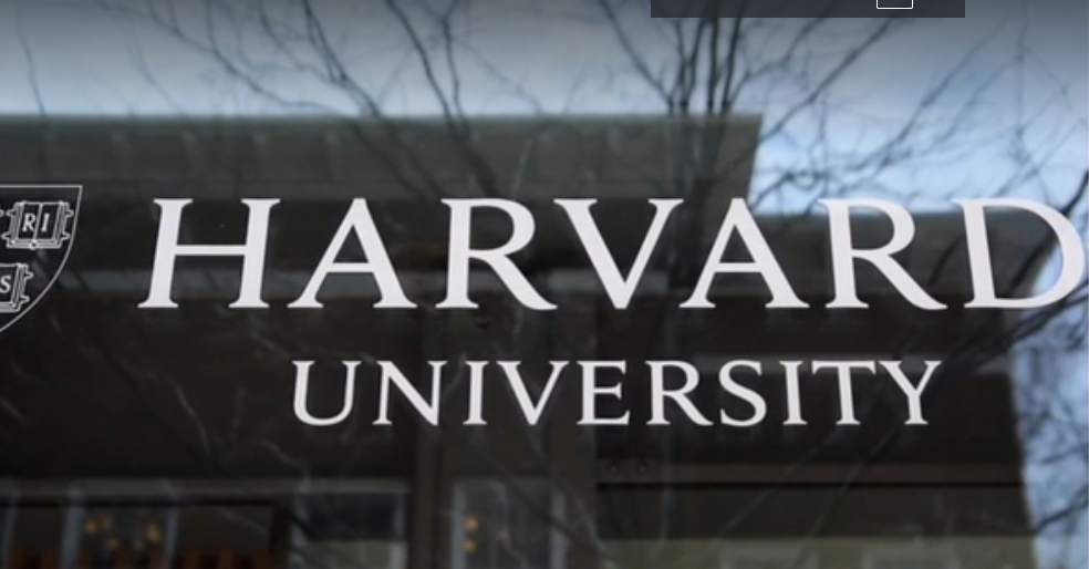 Administração Trump cancela o programa de vistos para estudantes da Harvard