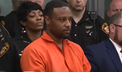 Homem atropela e mata policial em aparente vingança pela morte do filho em Cincinnati, Ohio