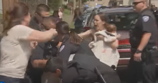 Família brasileira quebra o silencia e denuncia ação violenta de agentes do ICE e da polícia de Worcester