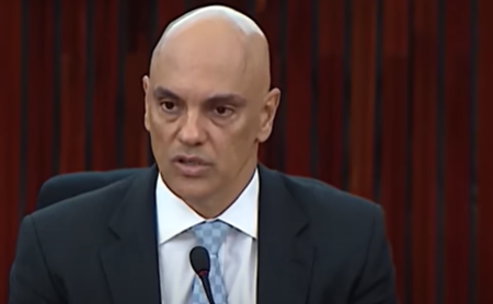 Cresce em Brasília temor de sanções dos EUA contra Alexandre de Moraes, aponta analista