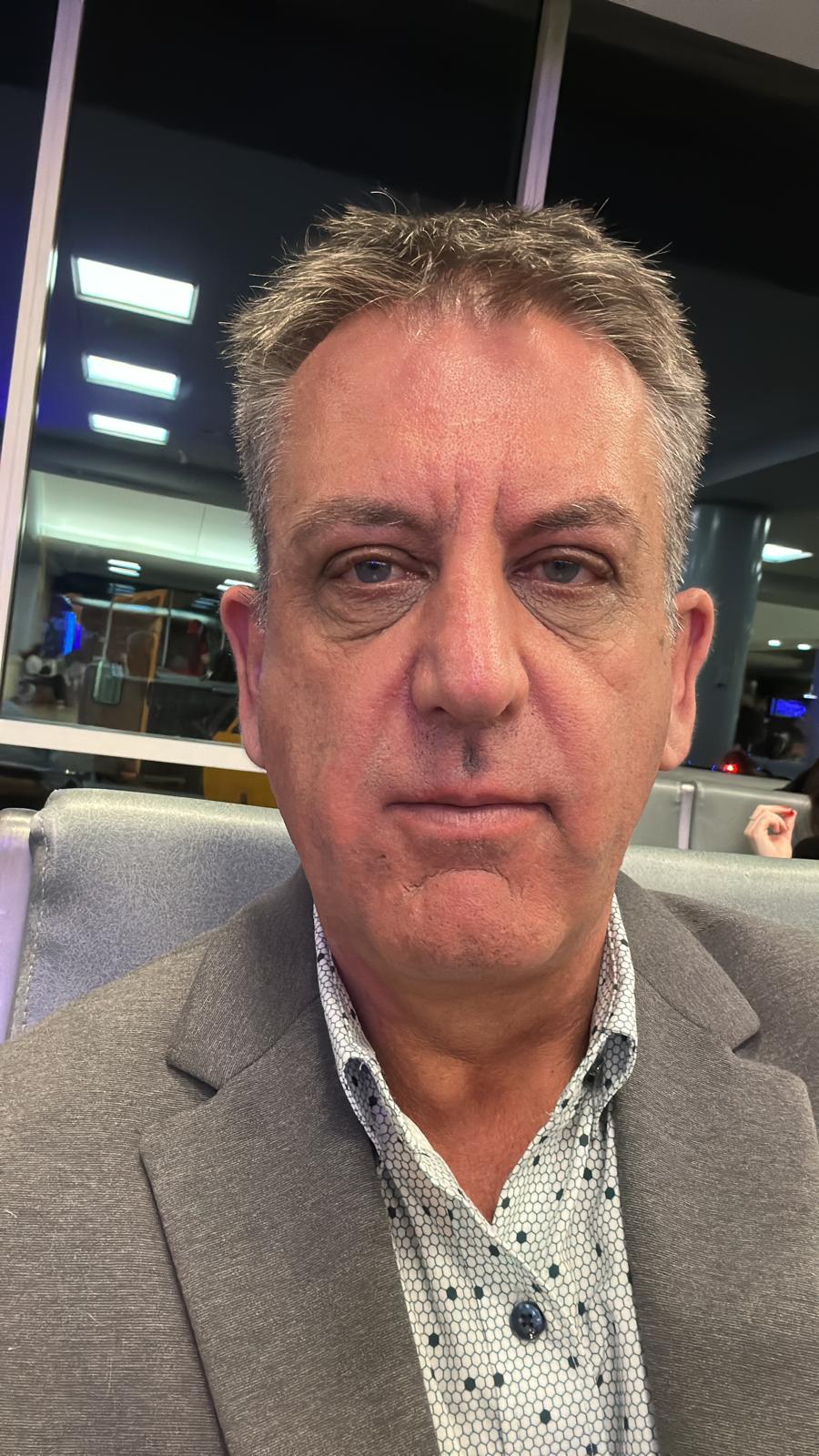 Élcio Loch, um brasileiro que obteve sucesso no mercado imobiliário norte-americano com experiência, ética e confiança,