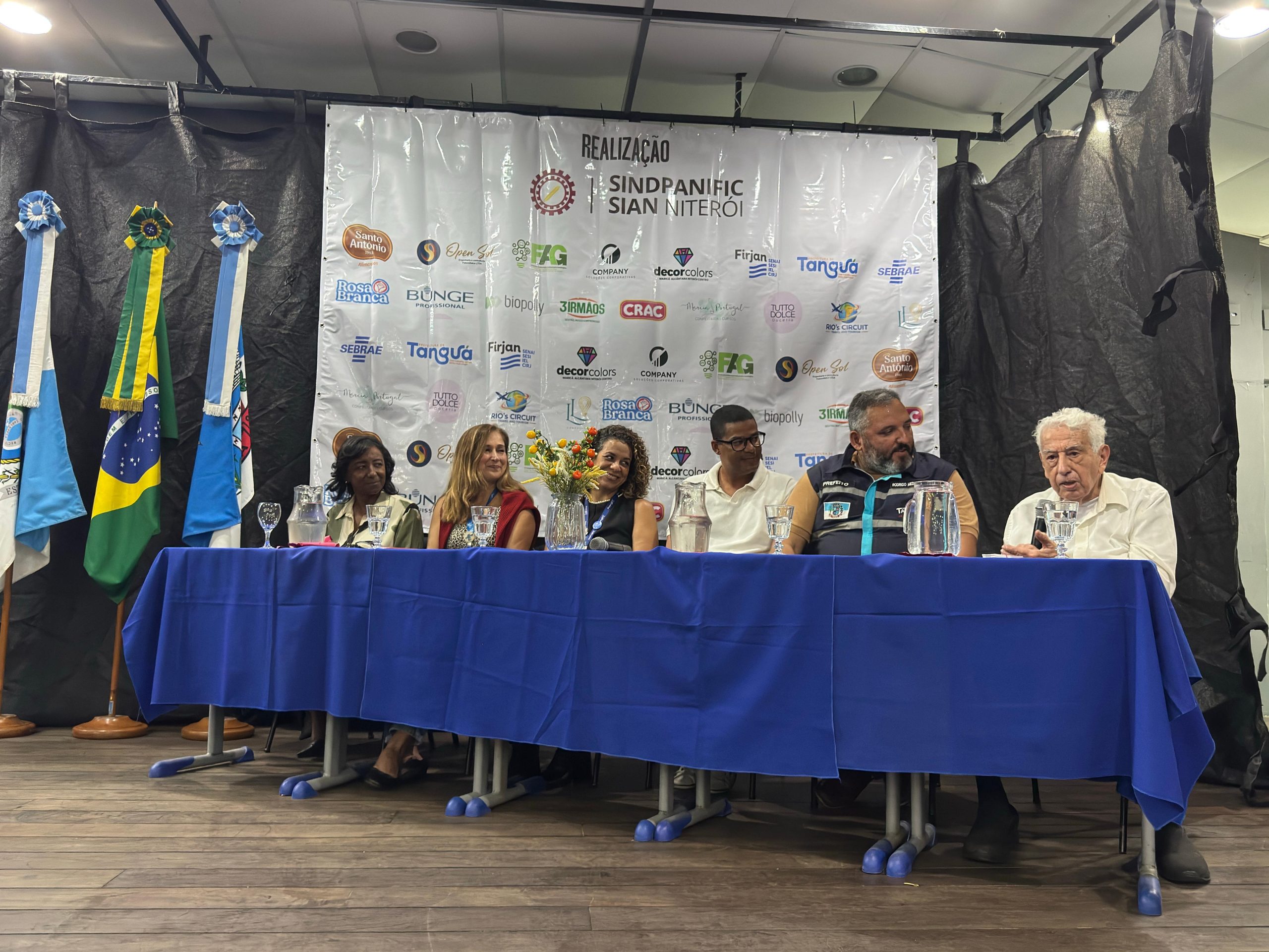 Coluna Destaques e Sociedade por Livia Rosa Santana: Sindipanific promove Expo Panificação em Tanguá e fortalece microempreendedores