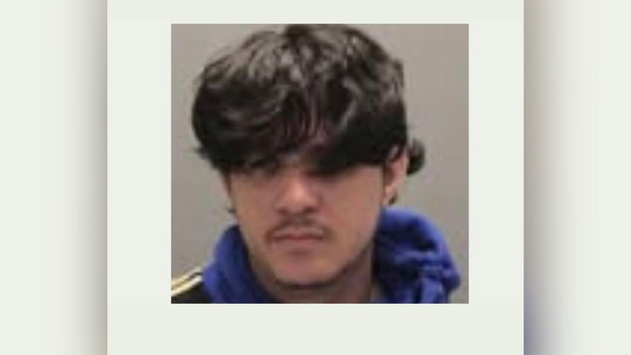 Brasileiro é preso em Milford, Massachusetts, e acusado de ataque com faca.
