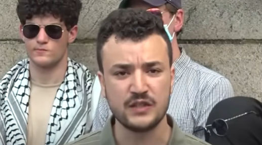 Governo dos EUA ignora decisão judicial e mantém detenção de estudante pró-palestina