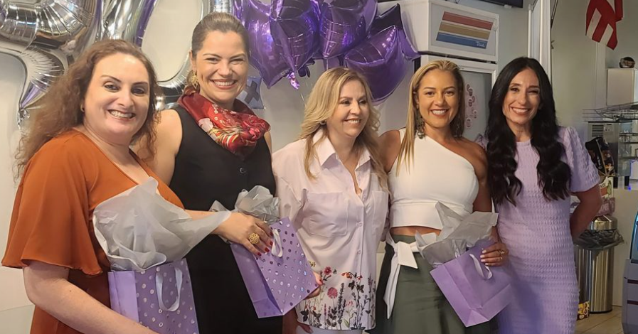 Workshop sobre menopausa reúne brasileiras no Sul da Flórida para troca de experiências e aprendizado
