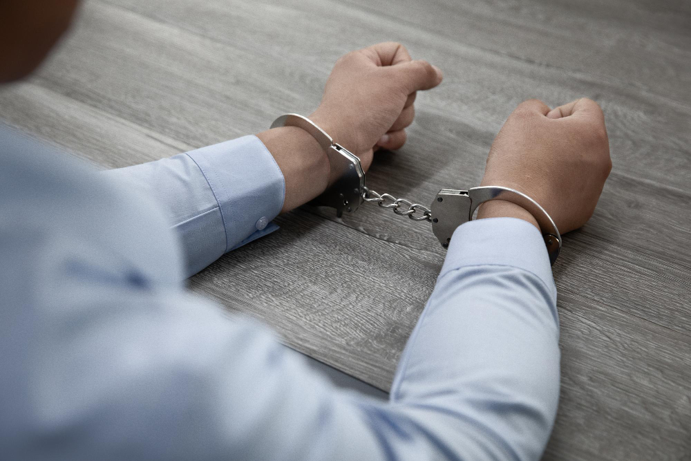 Ex-assessor parlamentar suspeito de sequestro-relâmpago é preso em Miami e deportado ao Brasil