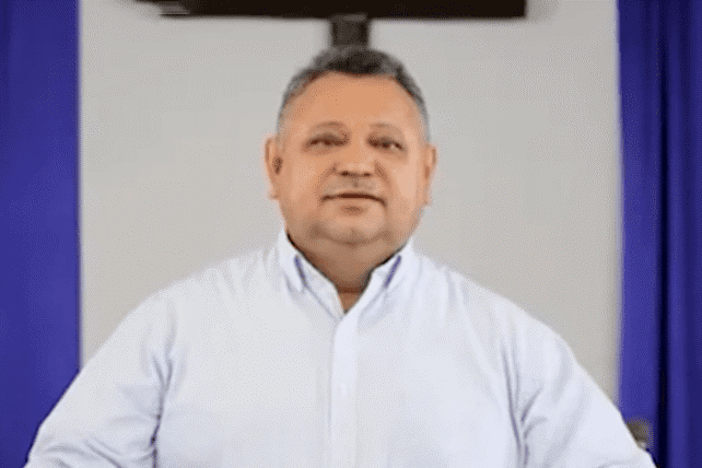 Pastor em Maryland é preso pelo ICE e comunidade se mobiliza por sua liberdade