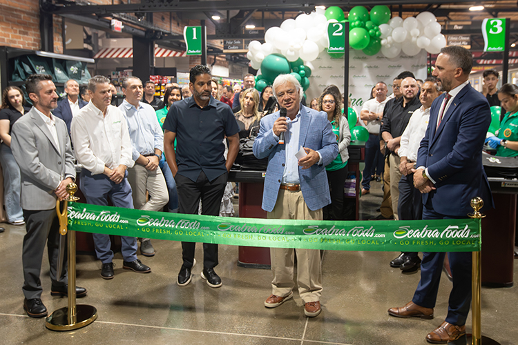 Seabra Foods inaugura supermercado em Worcester com promoções especiais para a comunidade