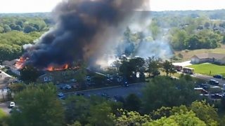 Ataque a tiros e incêndio em igreja mórmon em Michigan deixa ao menos um morto e nove feridos