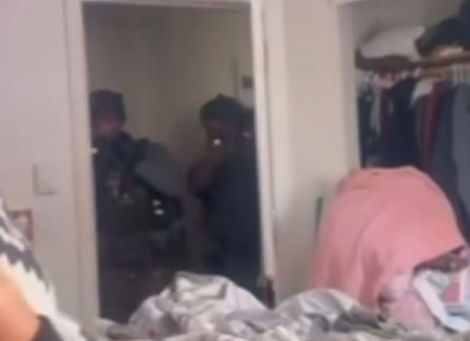 ICE supostamente invade casa, sem mandado, onde estavam mãe e um bebê em Oregon