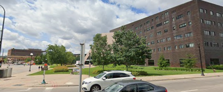 Estudante internacional da Universidade de Minnesota é detido por agentes de imigração dos EUA