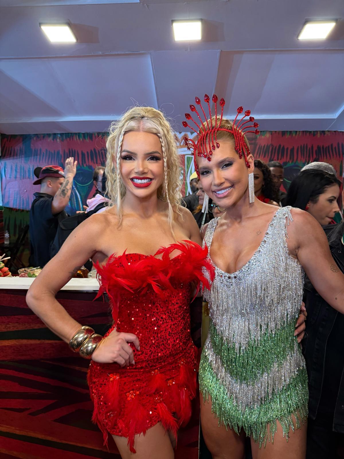 Virgínia evolui no samba ao lado de Thalita Zampirolli e protagonizam momento de pura sintonia em ensaio da Grande Rio