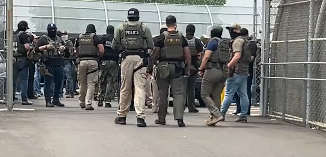 Número de imigrantes detidos em Delaney Hall triplica sob administração Trump
