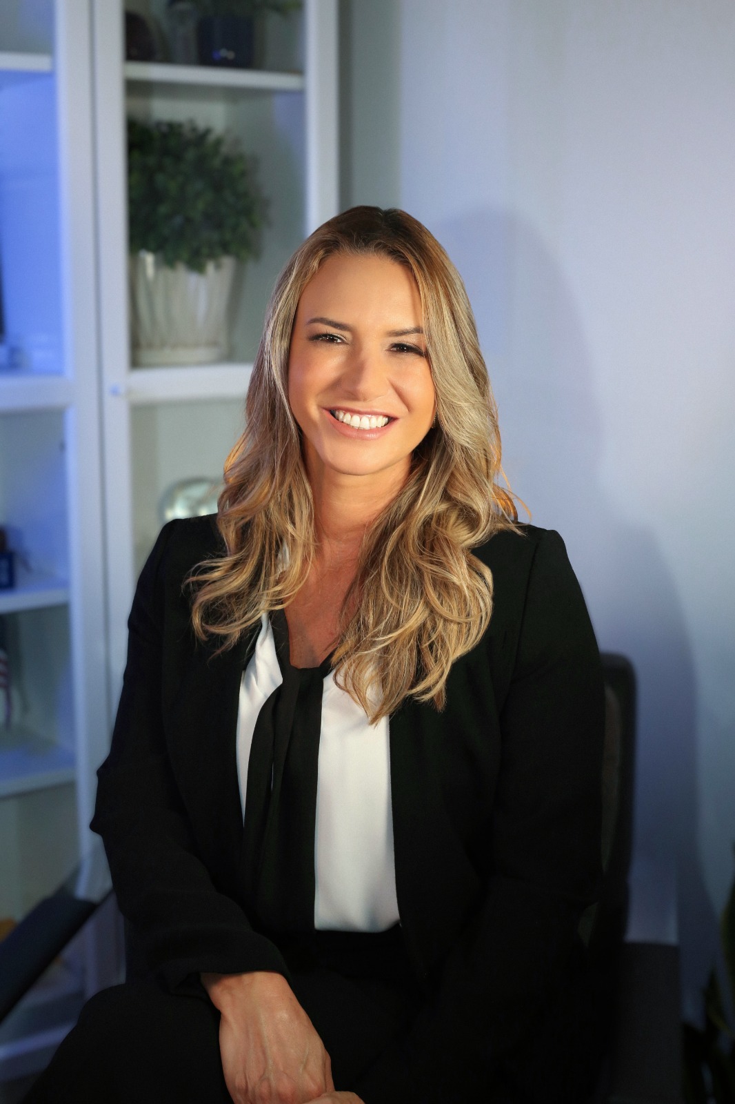 Coluna Hadad: Dra. Andrea Bowers: a advogada brasileira que se tornou referência na imigração nos Estados Unidos