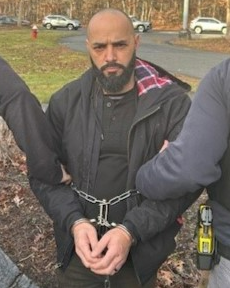 ICE prende brasileiro em Massachusetts por reentrada irregular e acusações criminais