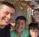 Mulher com paralisia cerebral entra em desespero após marido ser detido pelo ICE na Califórnia