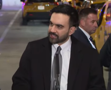 Prefeito de NY reafirma status de cidade-santuário e promete não cooperar com operações do ICE
