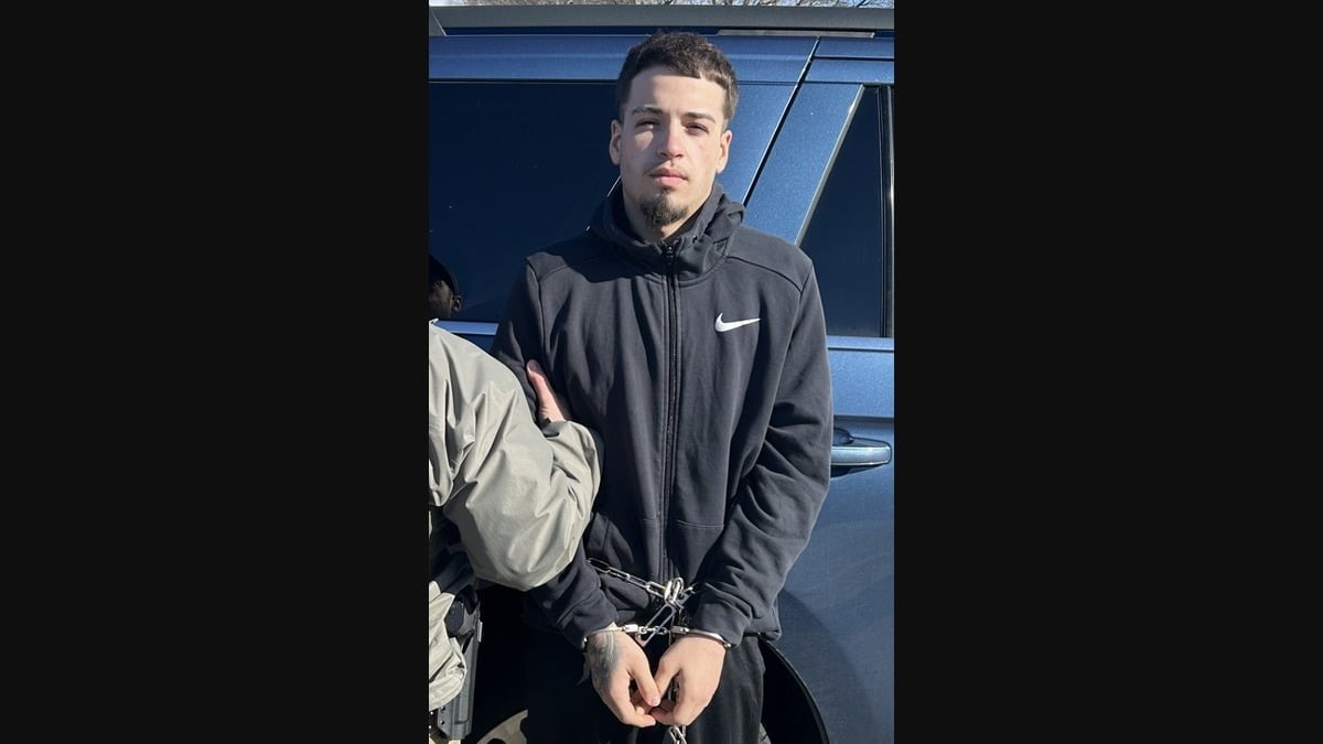 ICE prende brasileiro acusado de crimes graves contra menor em Massachusetts