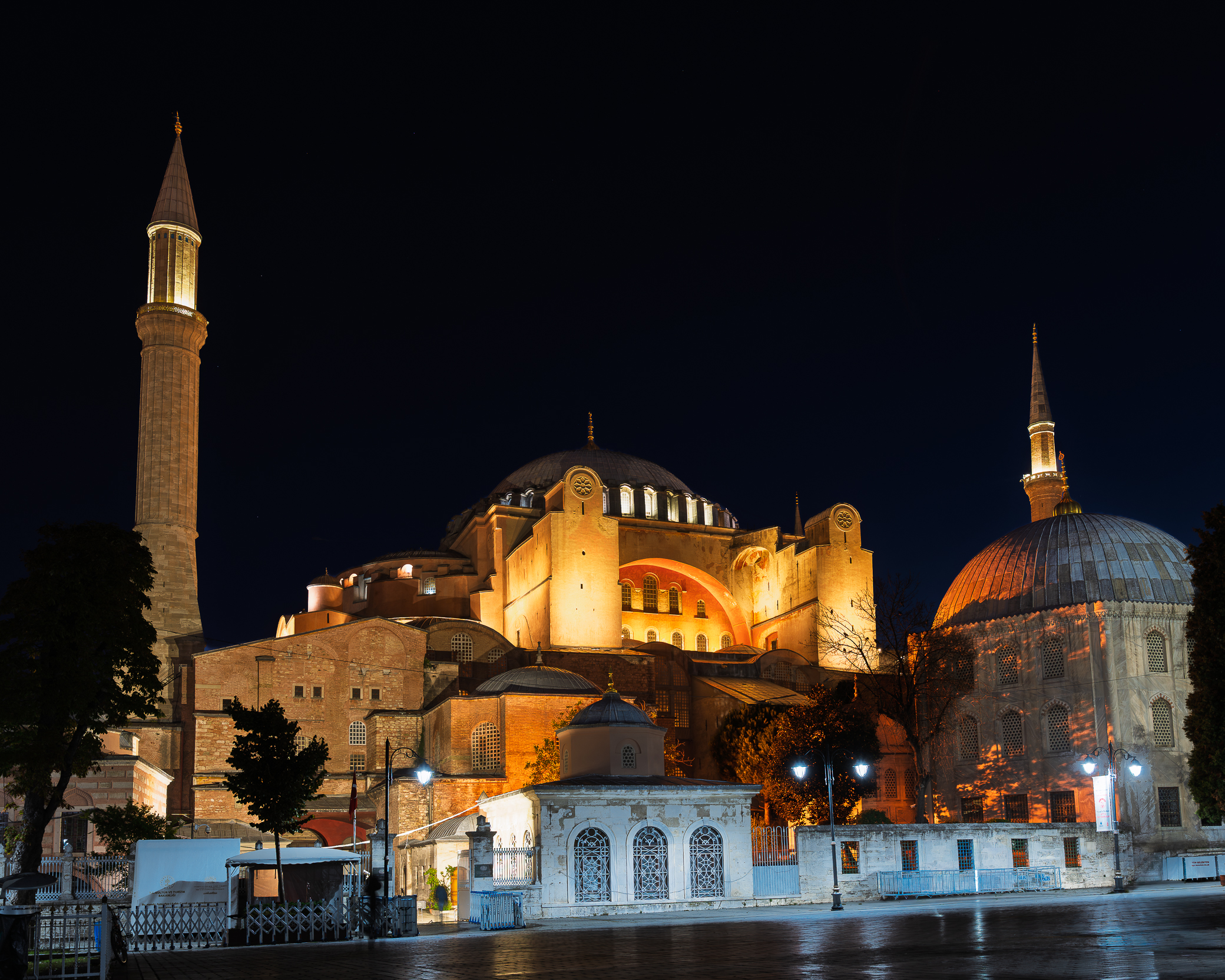 A Magia de Istambul Entre Dois Continentes.