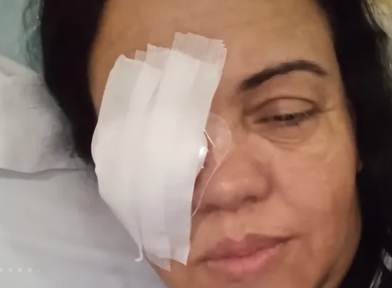 Brasileira que perdeu visão em centro de detenção em Massachusetts faz campanha para continuar tratamento e reconstruir a vida