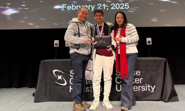 Brasileiro de apenas 14 anos se destaca em competição internacional de ciência no Texas