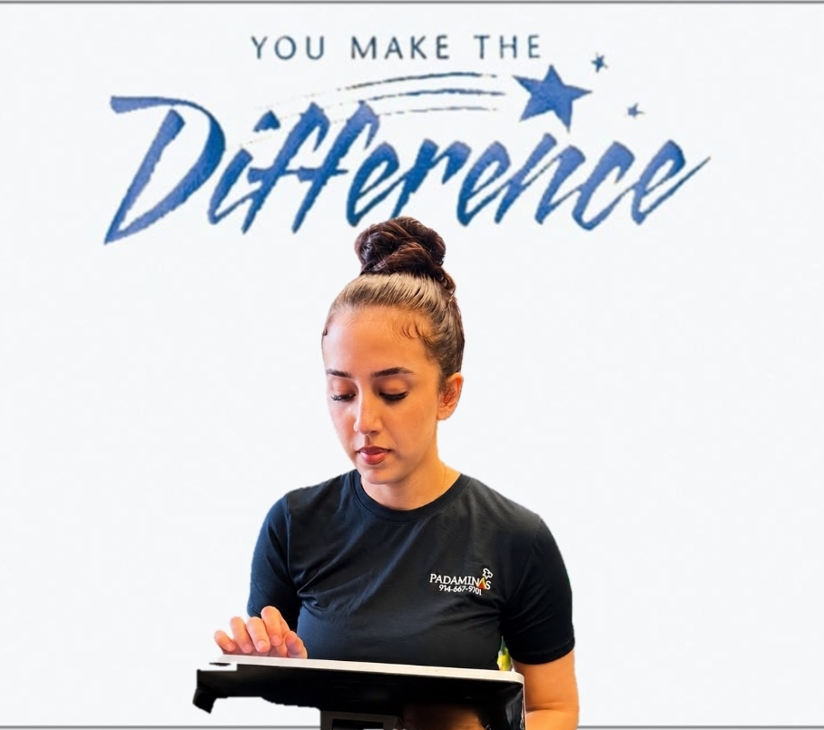 Kiara Alexa Monegro: Uma profissional dominicana que construiu pontes por meio de idiomas, cultura e excelência no atendimento ao cliente