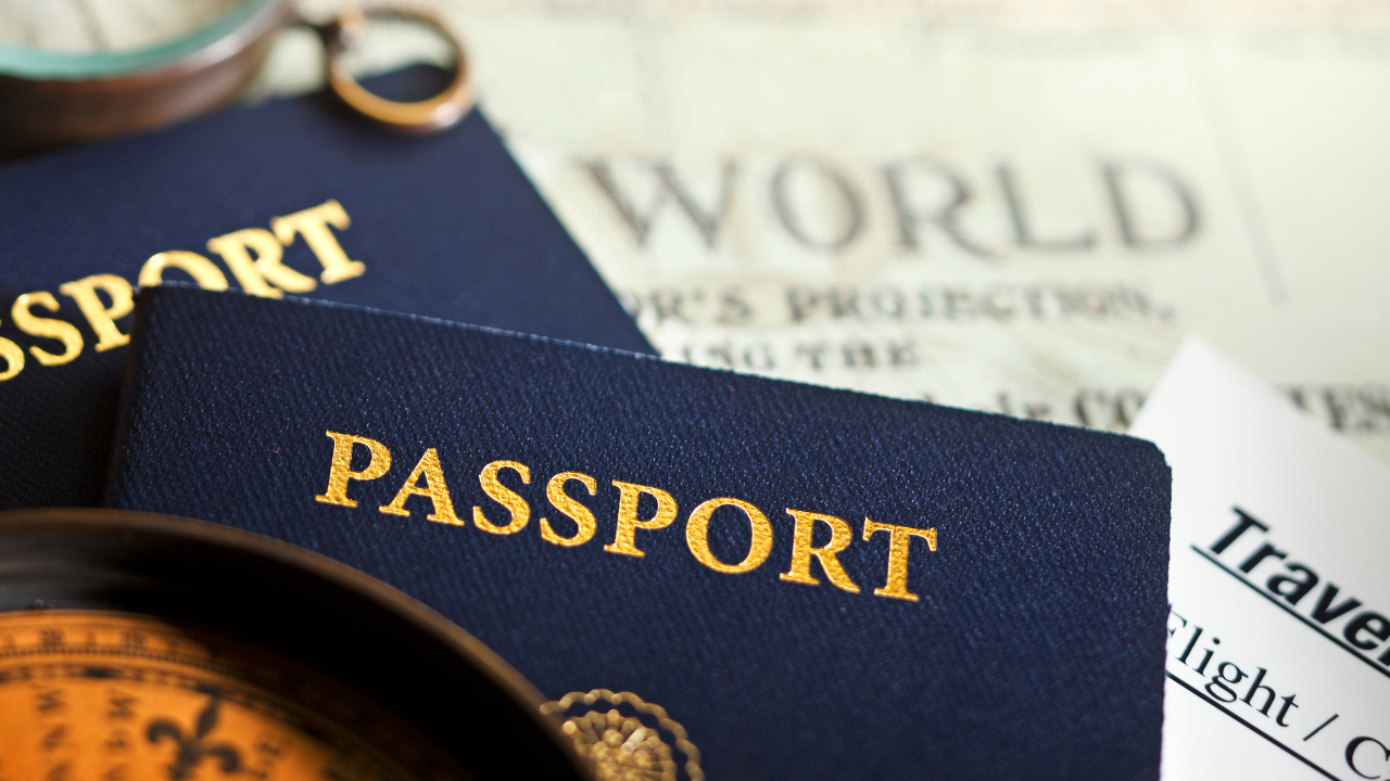 Brasileiros nos EUA devem se planejar diante de possível alteração no processo de emissão de passaportes