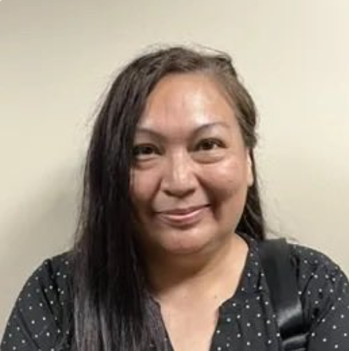 Mulher imigrante é presa pelo ICE após ser acusada de votar ilegalmente em duas eleições federais nos EUA