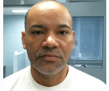 Brasileiro procurado por homicídio no Brasil é deportado dos EUA