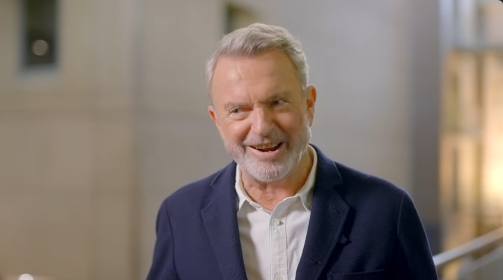 Ator Sam Neill, ícone de ‘Jurassic Park’, morre aos 78 anos