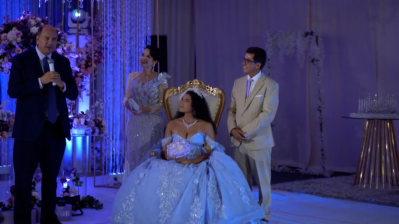 Uma noite inesquecível: Ashley Reis celebra seus 15 anos cercada de amor, família e grandes emoções