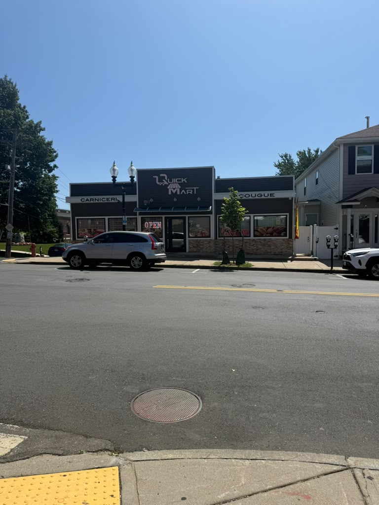 Quick Mart refora reforça compromisso com a comunidade brasileira e latina em Revere (MA)