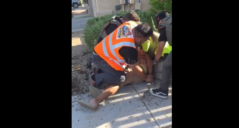 Agentes do ICE teriam se passado por eletricistas para prender imigrante em Phoenix