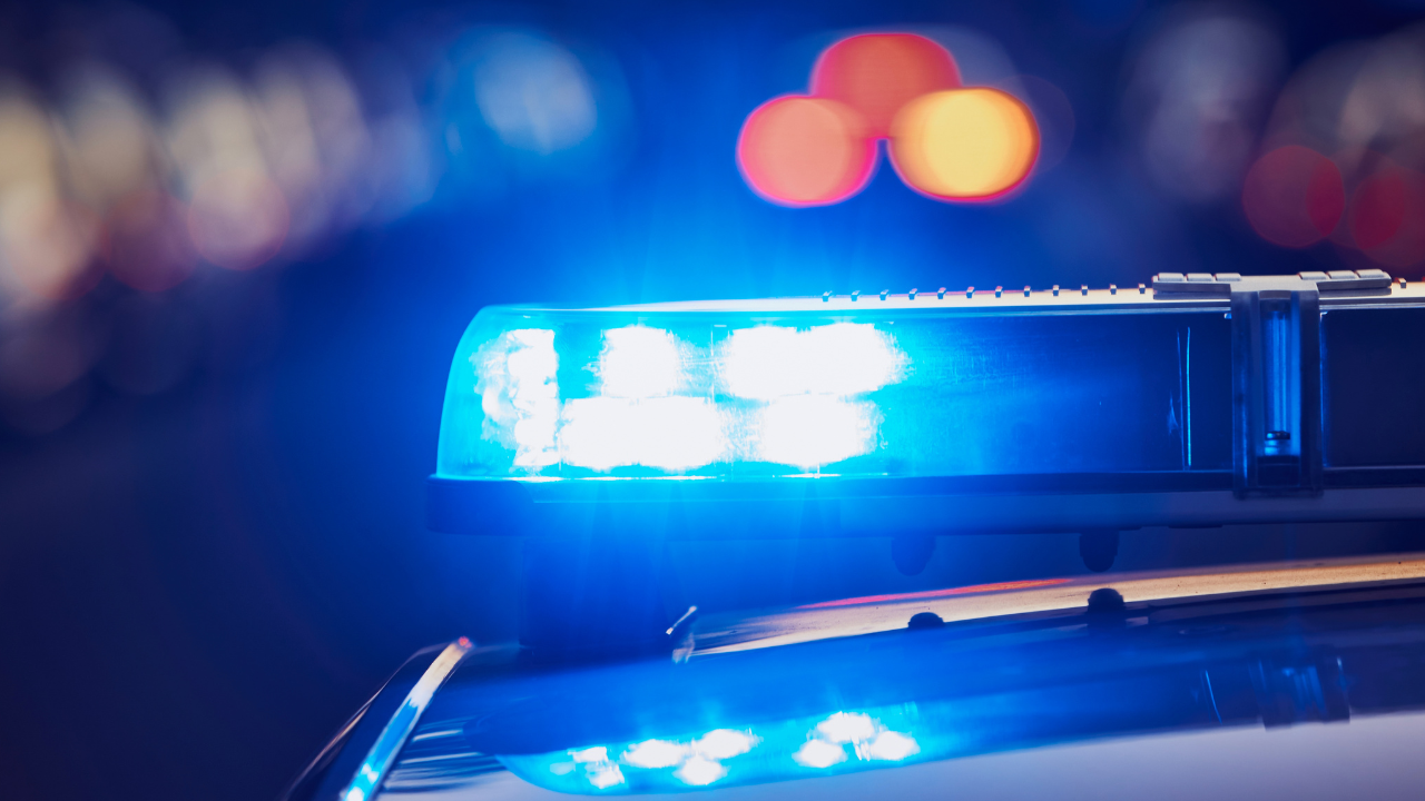 Agente de polícia é afastado após ocorrência de trânsito em Massachusetts