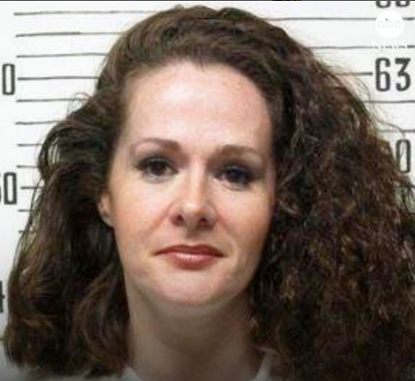Estados Unidos preparam execução de mulher condenada por assassinato aos 18 anos; caso pode marcar história do Tennessee