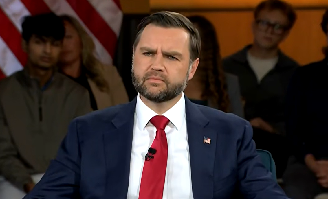 JD Vance diz que deportar imigrantes indocumentados ajudaria a reduzir aluguel, preço de imóveis e crimes violentos nos
