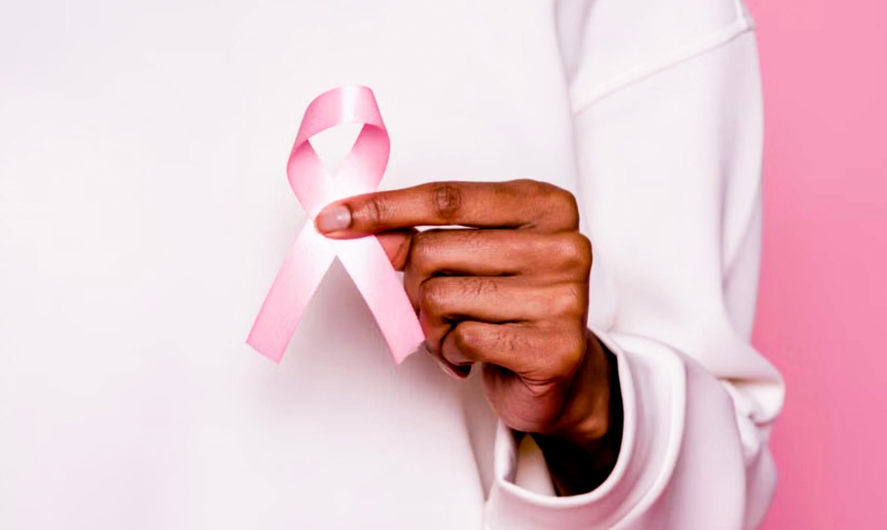 Coluna Liza Andrews: A Vida Por Trás do Laço Cor-de-Rosa